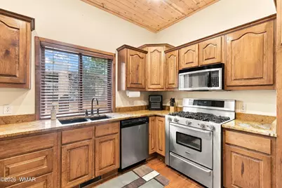 4526 Deep Forest Drive, Pinetop, AZ 85935 - Photo 11
