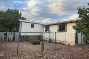 128 Evergreen Ln, Concho, AZ 85924 - Photo 13