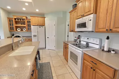 3641 N Country Club Drive, Show Low, AZ 85901 - Photo 11