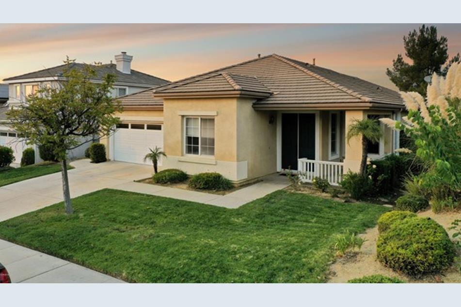 3237 Pine View Dr, Simi Valley, CA 93065 - MLS 220010370 ...