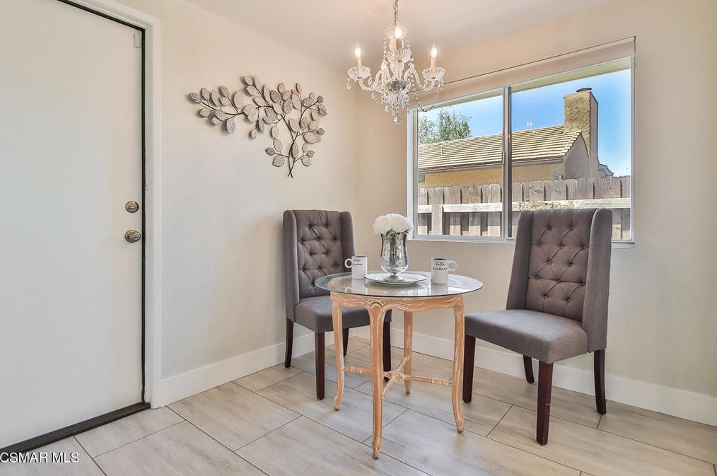 88 Herringbone Ct, Thousand Oaks CA  91320-3849 exterior