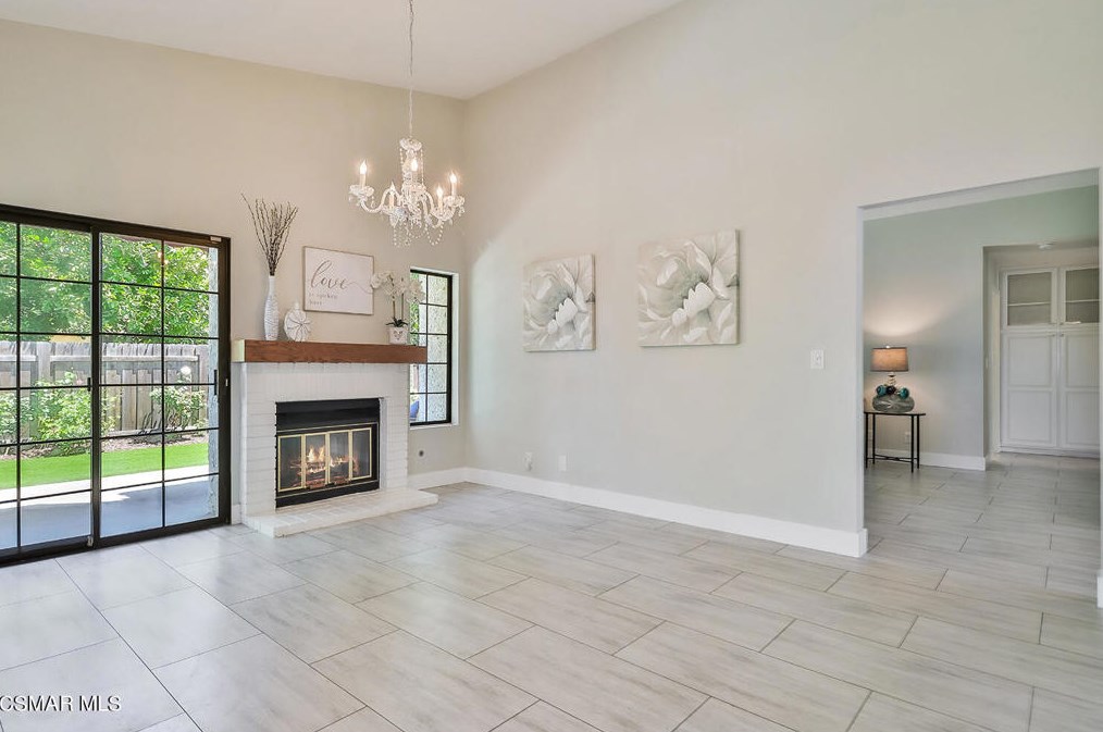 88 Herringbone Ct, Thousand Oaks CA  91320-3849 exterior