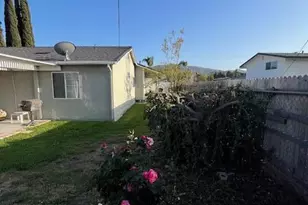 2675 Lembert St, Simi Valley, CA 93065 - Photo 29