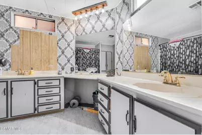 311 Rodgers Street #311, Ventura, CA 93003 - Photo 15