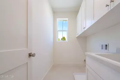 4699 Summit Avenue, Simi Valley, CA 93063 - Photo 49