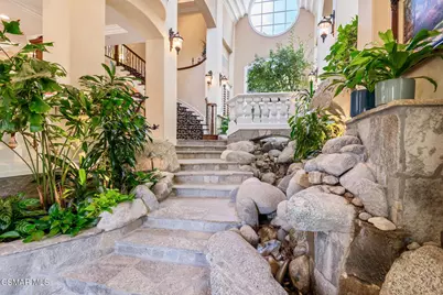 907 Vista Ridge Lane, Westlake Village, CA 91362 - Photo 9