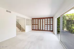 469 Aristotle St, Simi Valley, CA 93065 - Photo 5