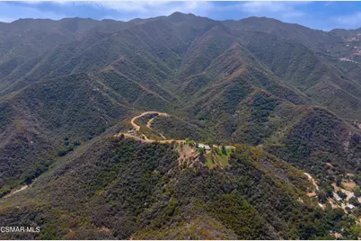 102 W Carlisle Road, Thousand Oaks, CA 91361 - Photo 27