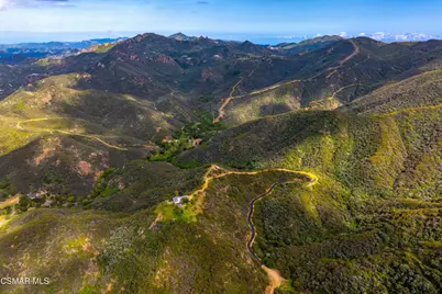 102 W Carlisle Road, Thousand Oaks, CA 91361 - Photo 51