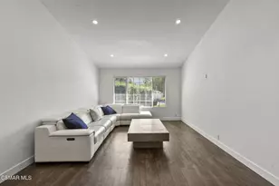 459 Mark Dr, Simi Valley, CA 93065 - Photo 5