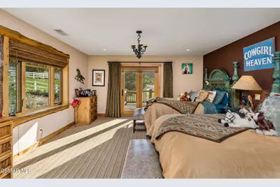 716 Aspen Springs Ranch Road, Mammoth Lakes, CA 93546 - Photo 37