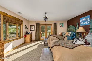 716 Aspen Springs Ranch Rd, Mammoth Lakes, CA 93546 - Photo 37