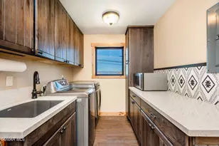 716 Aspen Springs Ranch Rd, Mammoth Lakes, CA 93546 - Photo 57