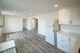 1520 W 107th St, Los Angeles, CA 90047 - Photo 43