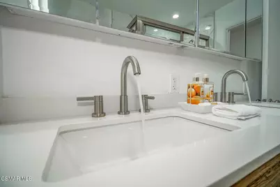 1520 W 107th Street, Los Angeles, CA 90047 - Photo 15