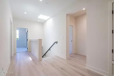4679 Summit Avenue, Simi Valley, CA 93063 - Photo 31