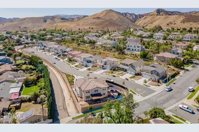 4679 Summit Avenue, Simi Valley, CA 93063 - Photo 69
