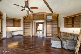 8445 Roseland Ave, Moorpark, CA 93021 - Photo 25