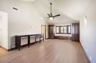 8445 Roseland Ave, Moorpark, CA 93021 - Photo 15