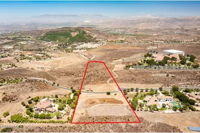 70 Presidential Drive, Simi Valley, CA 93065 - Photo 5