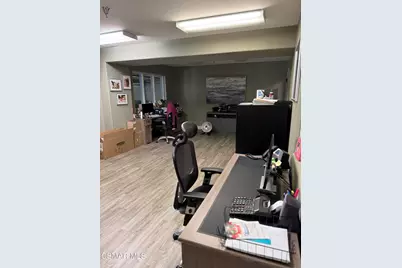 28350 Roadside Drive, Agoura Hills, CA 91301 - Photo 5