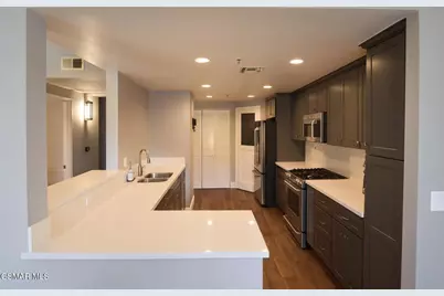 5350 White Oak Avenue #105, Encino, CA 91316 - Photo 13