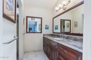 2910 Bear River Circle, Westlake Village, CA 91362 - Photo 13