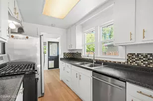 1657 Navarro Ave, Pasadena, CA 91103 - Photo 7