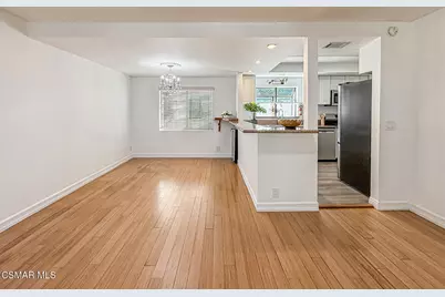 14715 Saticoy Street #8, Van Nuys, CA 91405 - Photo 29