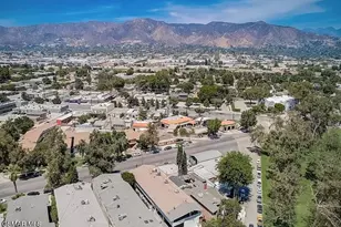 1542 Riverside Dr, Glendale, CA 91201 - Photo 37