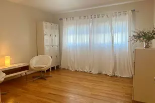 1542 Riverside Dr, Glendale, CA 91201 - Photo 17