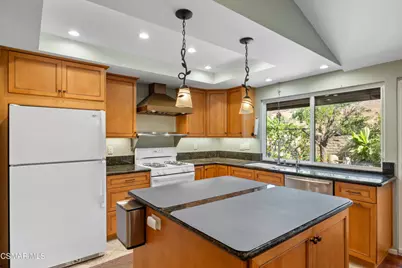 1641 Trafalgar Place, Westlake Village, CA 91361 - Photo 3