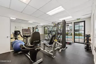 5000 S Centinela Ave, Los Angeles, CA 90066 - Photo 21