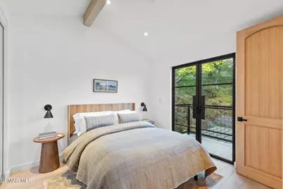 33235 Mulholland Highway, Malibu, CA 90265 - Photo 41