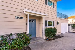 22002 Ybarra Rd, Woodland Hills, CA 91364 - Photo 5