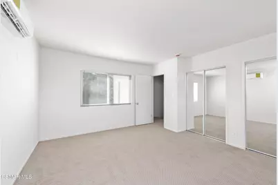 22002 Ybarra Road, Woodland Hills, CA 91364 - Photo 15