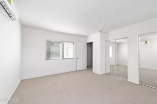 22002 Ybarra Rd, Woodland Hills, CA 91364 - Photo 15