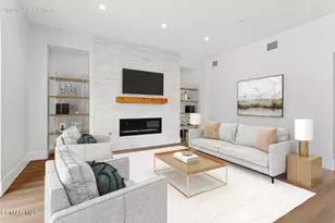 295 Toyon Ct, Thousand Oaks, CA 91362 - Photo 13