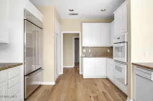 506 Ravensbury St, Lake Sherwood, CA 91361 - Photo 17