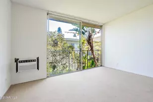 11645 Montana Ave, Los Angeles, CA 90049 - Photo 15