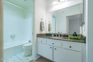 11645 Montana Ave, Los Angeles, CA 90049 - Photo 21