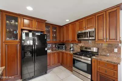 11138 Collett Avenue, Granada Hills, CA 91344 - Photo 7