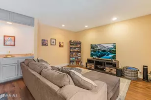 5200 White Oak Ave, Encino, CA 91316 - Photo 13