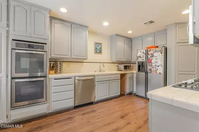 5200 White Oak Avenue #30, Encino, CA 91316 - Photo 3