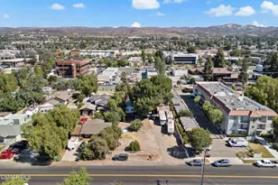 1391 Patricia Ave, Simi Valley, CA 93065 - Photo 17