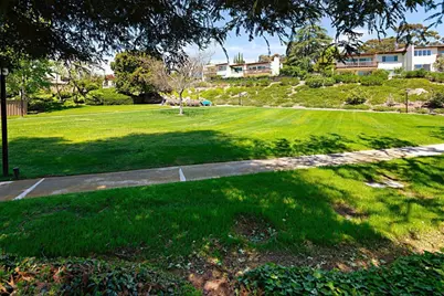 595 Racquet Club Lane, Thousand Oaks, CA 91360 - Photo 23