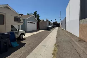 219 Portland Ave, Huntington Beach, CA 92648 - Photo 15