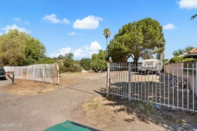 1391 Patricia Avenue, Simi Valley, CA 93065 - Photo 3