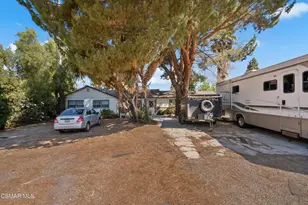 1391 Patricia Ave, Simi Valley, CA 93065 - Photo 7