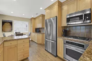 5426 Cedarhaven Dr, Agoura Hills, CA 91301 - Photo 17